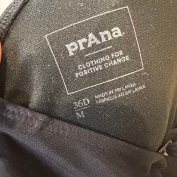 Prana Black Tankini Swim Top Women’s Size 36D / Medium Adjustable Straps - Picture 4 of 9